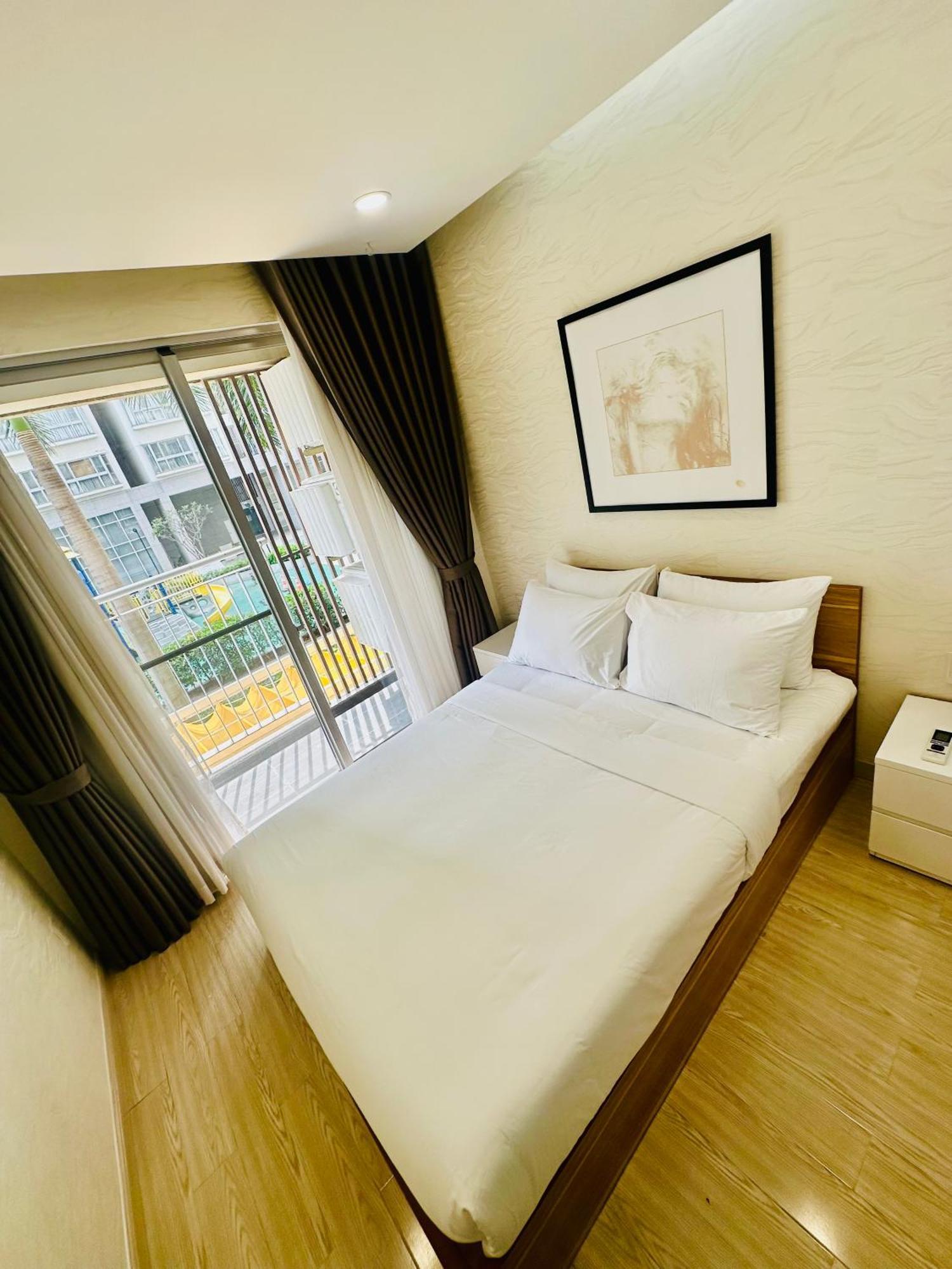 Scenic Valley Suite Ho Chi Minh City Exterior photo