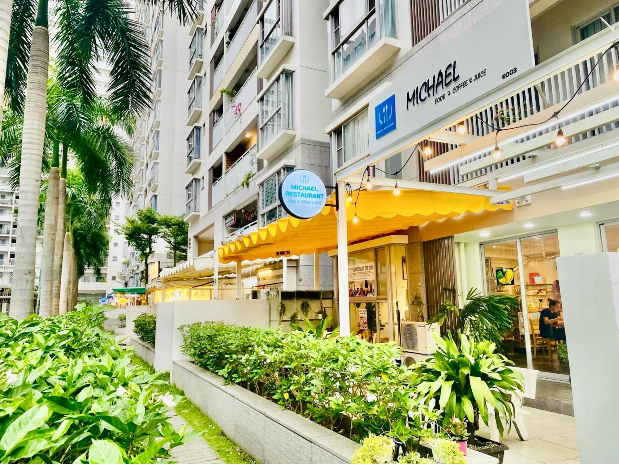 Scenic Valley Suite Ho Chi Minh City Exterior photo